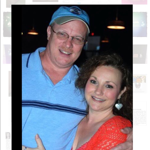 Meet your Posher, Charlotte - Picture 3 of 3